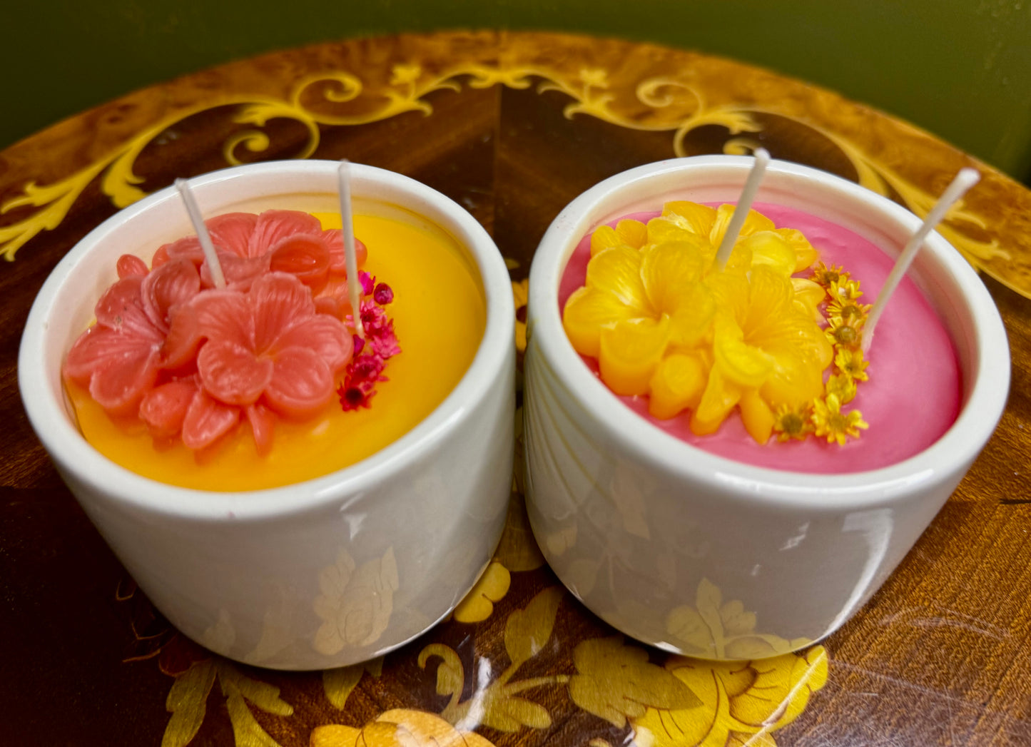 Thee Flower Topper